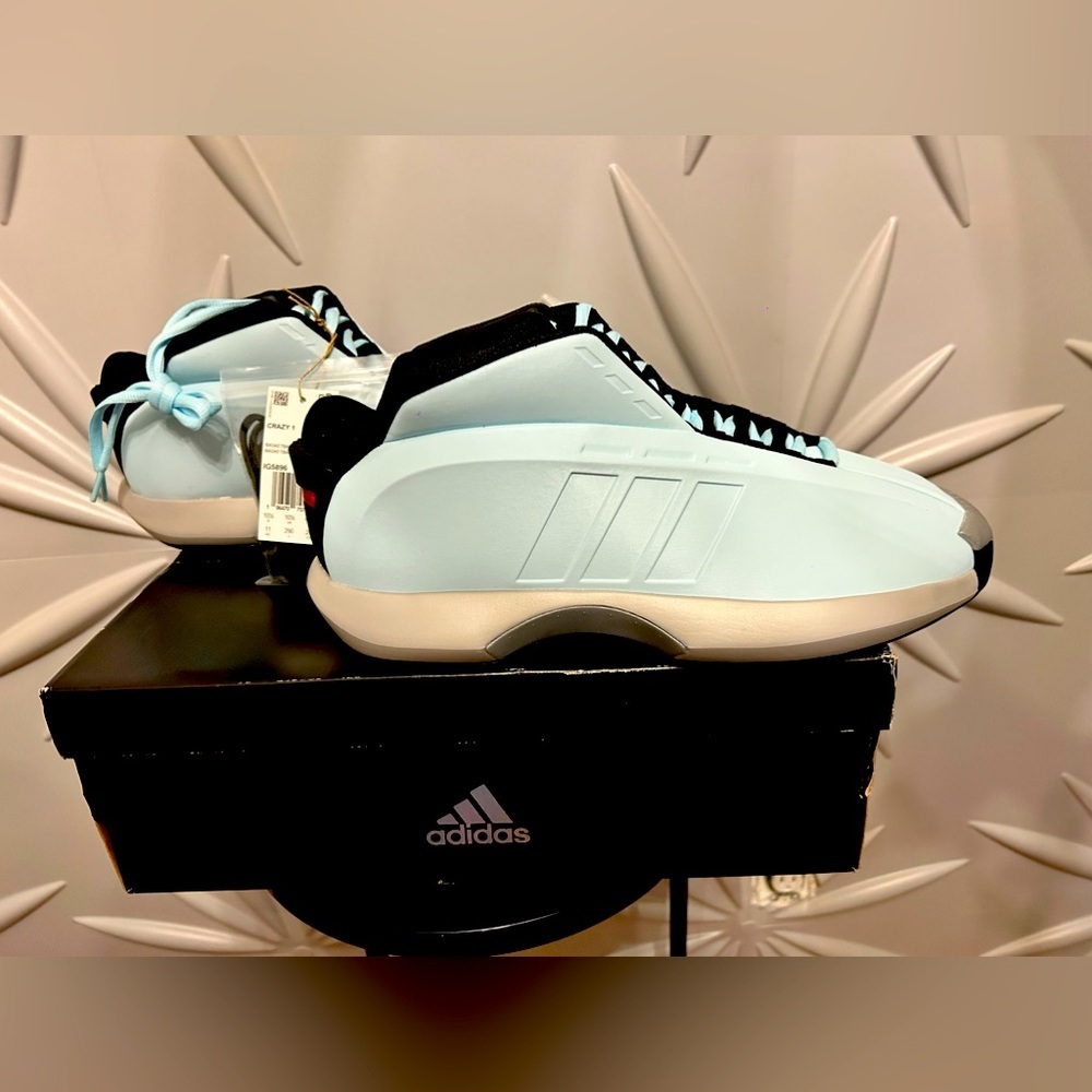 Adidas (NWT) SZ 11 Crazy 1 Kobe ice blue men’s shoe #IG5896
